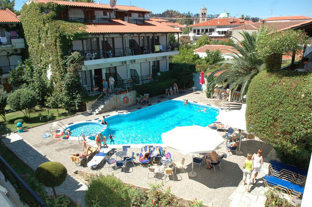 Pelli Hotel Pefkochori Exterior foto